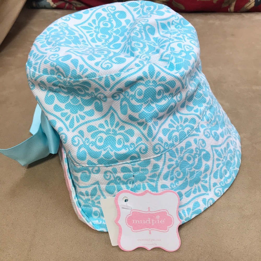 Hat - Picture 3 of 3